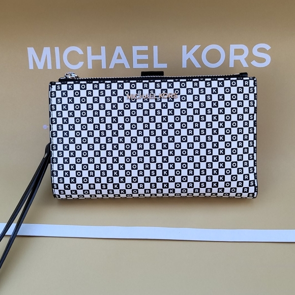 MICHAEL KORS JetSet Wallet NYC Style (Wallet Only) - Picture 1 of 4